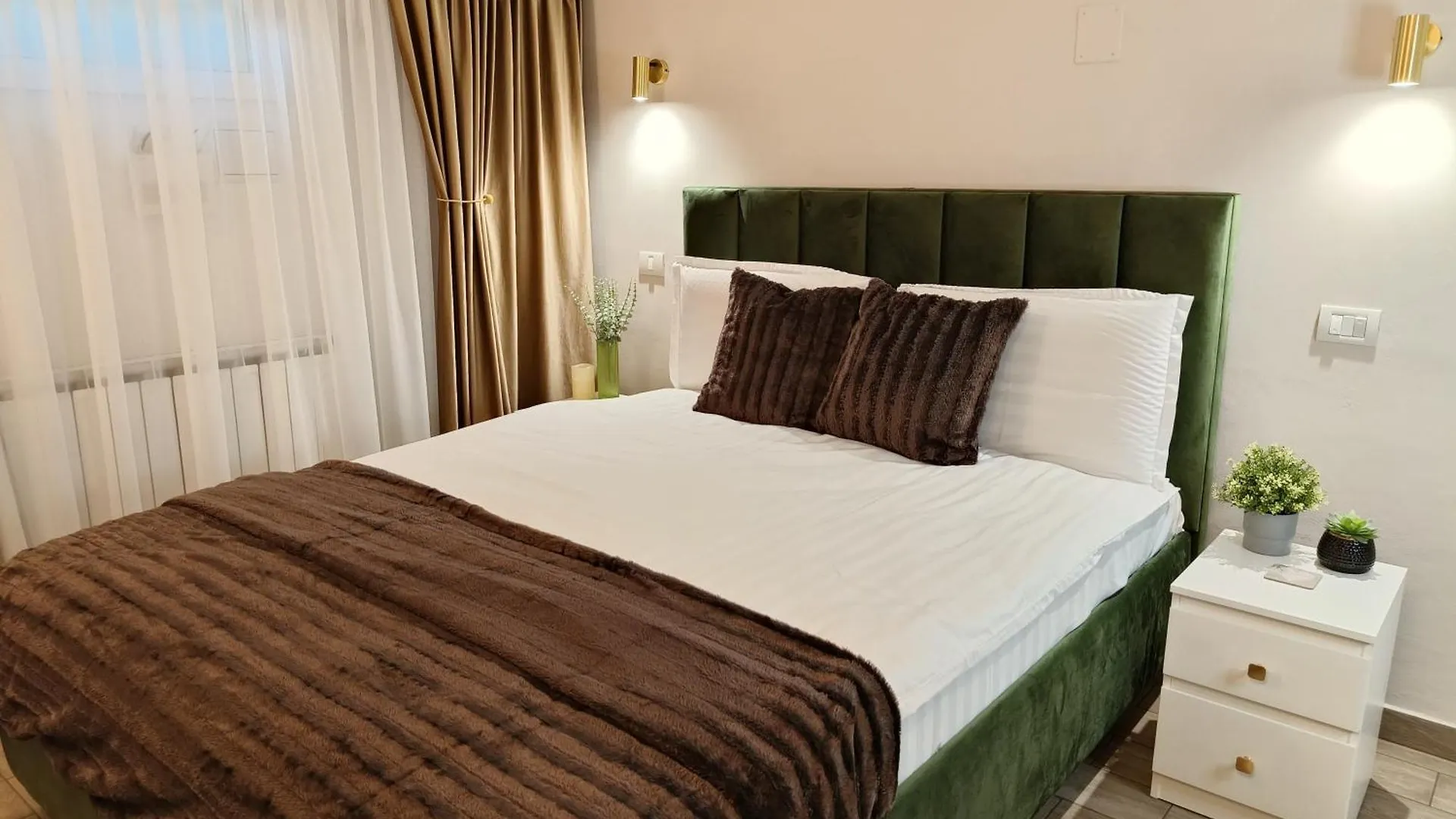 Carol Luxury Apartment Bucharest